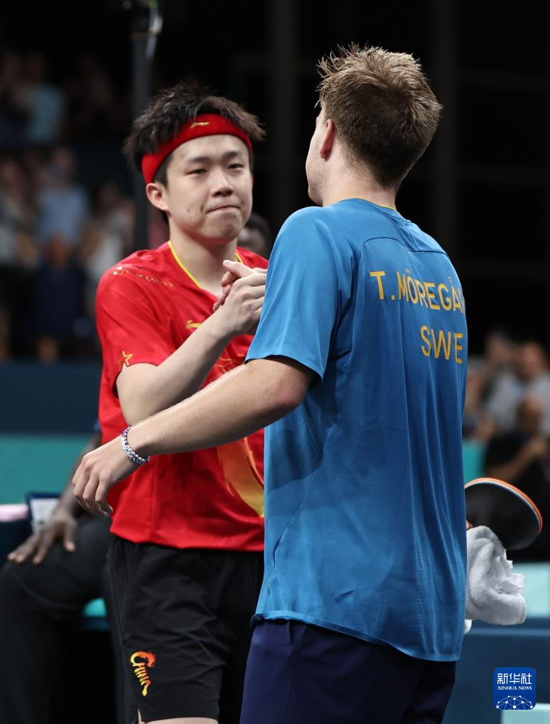 比锡时上演 比锡时上演